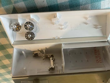 Listing 4 of 20 for Bernina sewing Machine Virtuosa 150 Quilter edition