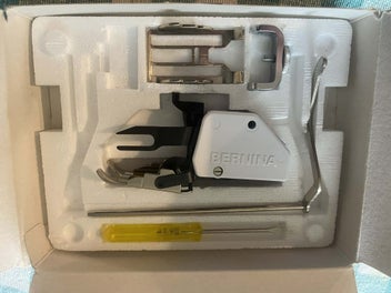 Listing 18 of 20 for Bernina sewing Machine Virtuosa 150 Quilter edition