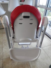 Listing 7 of 8 for Highchair, as new, Italian-made PegPerigo Prima Pappa "Follow Me "