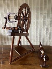 Listing 7 of 9 for Spinning Wheel