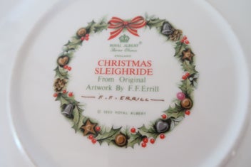 Listing 2 of 2 for ***ROYAL ALBERT "CHRISTMAS SLEIGHRIDE" PLATE***