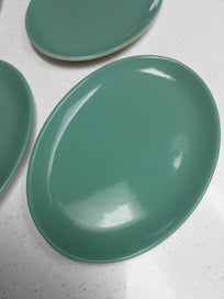 Listing 3 of 6 for Crown Lynn Set Of 4 Oval Plates