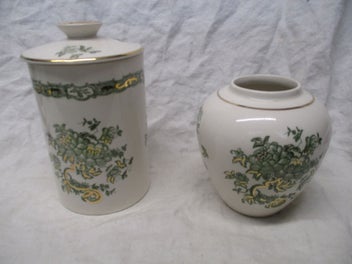 Listing 3 of 7 for BR 8844 - Crown Devon - Fieldings - Jar and Ginger Jar