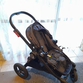 Listing 8 of 11 for City Select pram