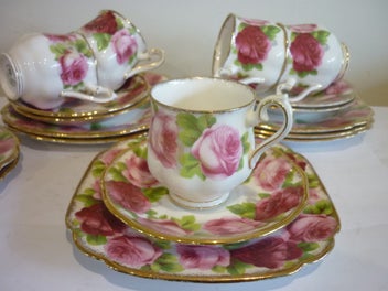 Listing 4 of 5 for ROYAL ALBERT DEMI TASSE OLD ENGLISH ROSE X6 C/S & 6 PLATES.