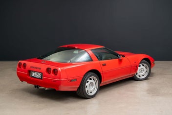 Chevrolet Corvette 1991 photo 3