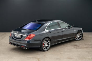 Mercedes-Benz S 63 2014 photo 3