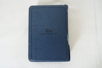 Listing 4 of 11 for Korean language New Slim Good Morning Bible with a zipper closure (BK43)