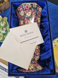 Listing 8 of 9 for ROYAL WINTON Vase, Limited Edition