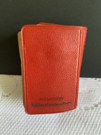 Listing 2 of 9 for Little Maori - English Dictionary