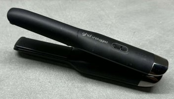 Listing 5 of 6 for GHD Unplugged Cordless Hair Straightener – Matte Black – Good Condition