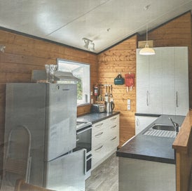 Listing 3 of 3 for Lake Taupo Timeshare - Kuratau Lodge (Week 35)