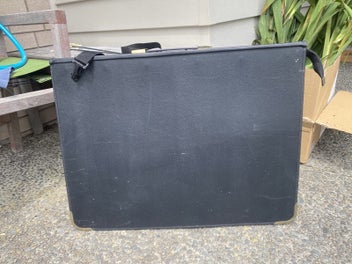 Listing 2 of 8 for Artist’s A2 size Portfolio 5 envelope case w/7 Golf prints