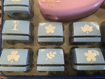 Listing 3 of 5 for AWESOME SCRAPBOOKING CRAFT PUNCH