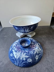 Listing 3 of 8 for Blue & White Porcelain Lidded Noodle/ Rice Serving Bowl with Floral Motif. Thai.