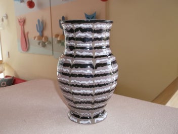 Listing 4 of 7 for Beswick Large 1950's Retro vase