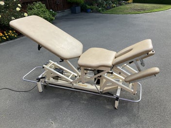 Listing 4 of 5 for Akron Manipulator Plinth - articulating & angle adjustable lower half