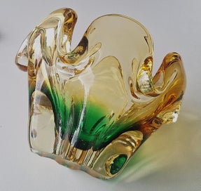 Listing 8 of 19 for <<< LUSH VINTAGE ART GLASS BOWL >>>