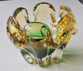 Listing 14 of 19 for <<< LUSH VINTAGE ART GLASS BOWL >>>