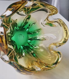 Listing 15 of 19 for <<< LUSH VINTAGE ART GLASS BOWL >>>