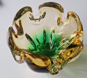 Listing 17 of 19 for <<< LUSH VINTAGE ART GLASS BOWL >>>