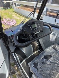 Listing 5 of 8 for Deluxe Mobility Scooter