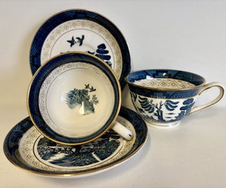 Listing 2 of 4 for Nikko “Double Phoenix” Teacup & Saucer Set (x2) – Made in Japan