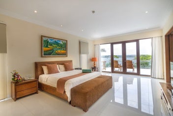 Listing 11 of 20 for Peninsular Bay Resort, Bali - 200sm 2 Bedroom apartment with beach frontage