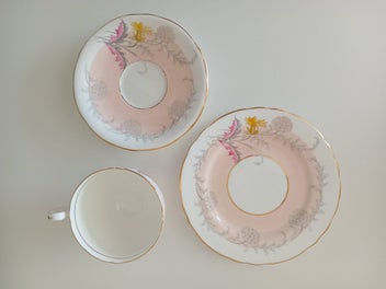 Listing 2 of 5 for Aynsley Wayside Cup and Saucer Trio