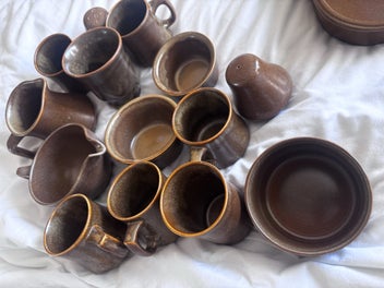 Listing 4 of 16 for Temuka Riverstone Glaze Pottery 49 Set