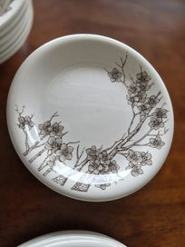 Listing 2 of 8 for Pontessa ironstone dinner set