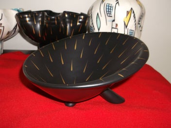 Listing 9 of 14 for Beswick Tripod Jetsons bowl Black Gold Rain 1950's