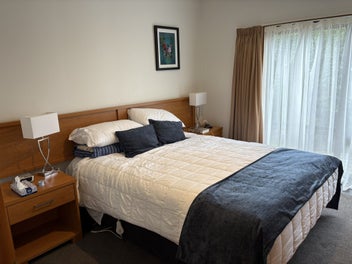 Listing 10 of 20 for Queenstown annual holiday - timeshare week