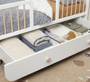 Listing 4 of 7 for Brand new adjustable baby cot with drawer