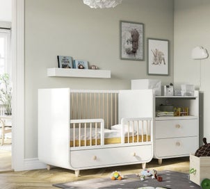 Listing 2 of 7 for Brand new adjustable baby cot with drawer