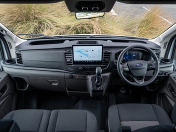 Ford Transit 2026 photo 3