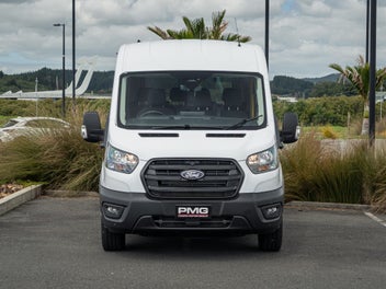 Ford Transit 2026 photo 5