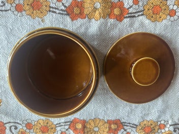 Listing 2 of 5 for ++ Hornsea Heirloom Round Lidded Butter Dish ++