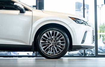 Lexus Rx 350H 2025 photo 5
