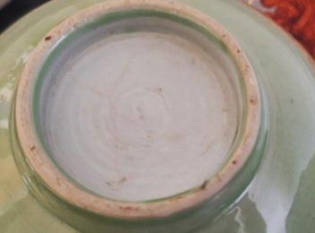 Listing 7 of 13 for <<< POTTERY (3) FOOTED BOWLS >>>
