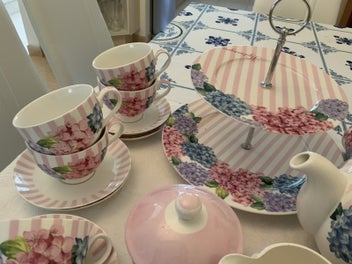 Listing 1 of 6 for Tea Set