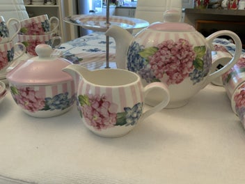 Listing 5 of 6 for Tea Set