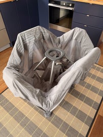 Listing 2 of 5 for Nuna Sena Aire Travel Cot