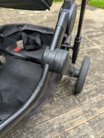 Listing 7 of 7 for Edwards & co Oscar MX pram and extras