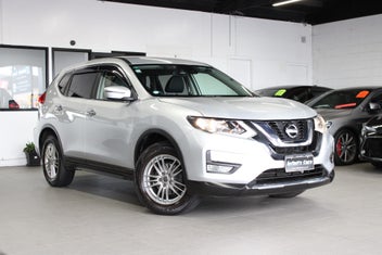 Nissan X-Trail 2018 photo 2