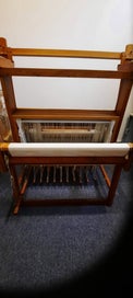Listing 2 of 6 for 8 shaft floor weaving loom