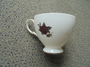 Listing 3 of 9 for Pretty English bone china trio - Colclough - 5 available