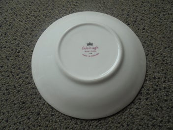 Listing 7 of 9 for Pretty English bone china trio - Colclough - 5 available