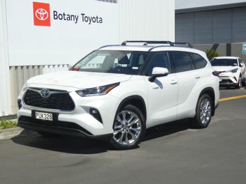 Toyota Highlander 2023 photo 2