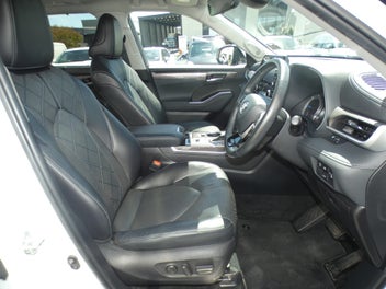 Toyota Highlander 2023 photo 3